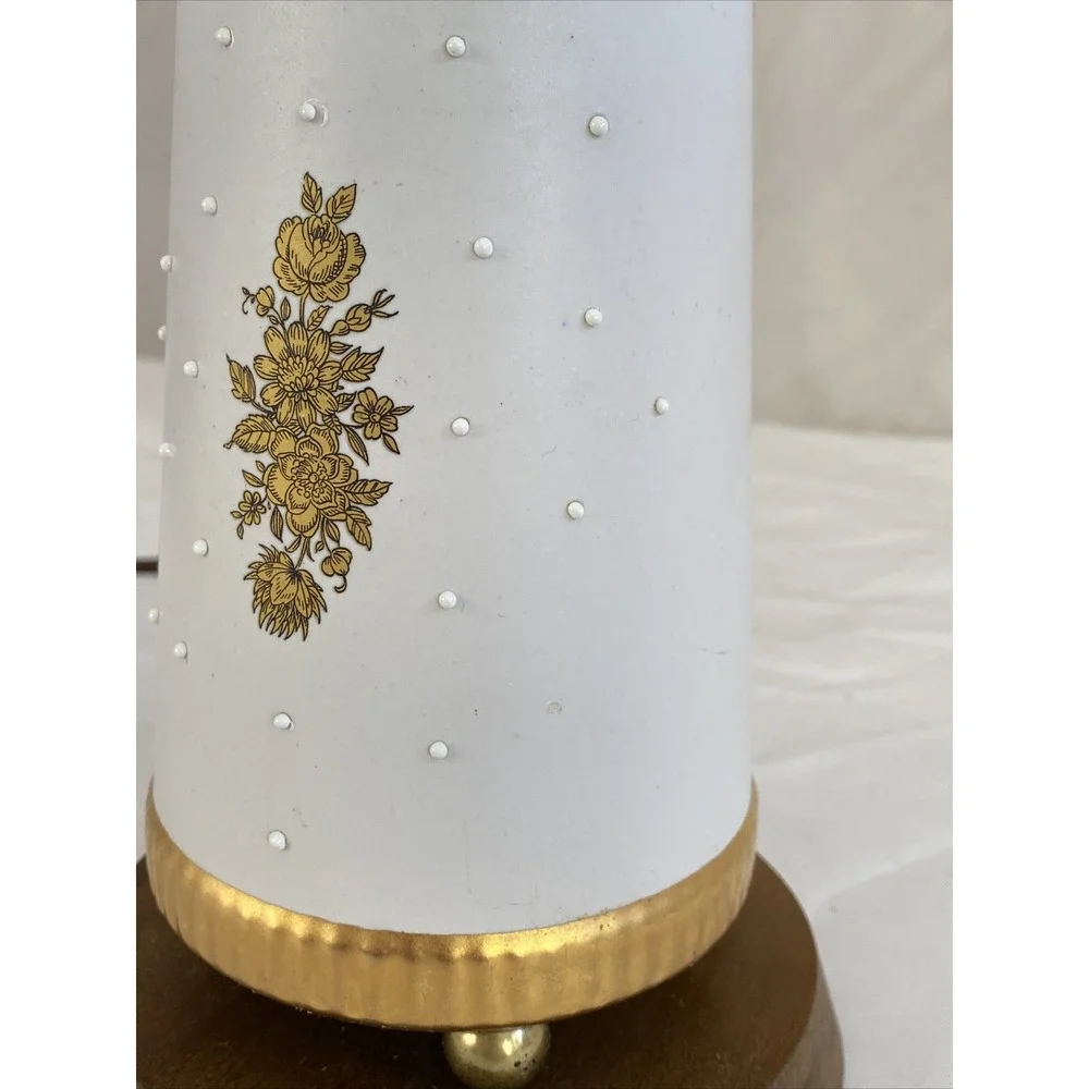 VTG Metal Tole Style Table Lamp White Gold‎ Floral 21
